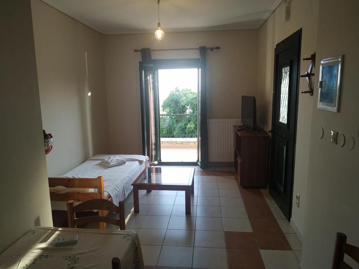Papadeas Villas Megali Mantineia Zewnętrze zdjęcie
