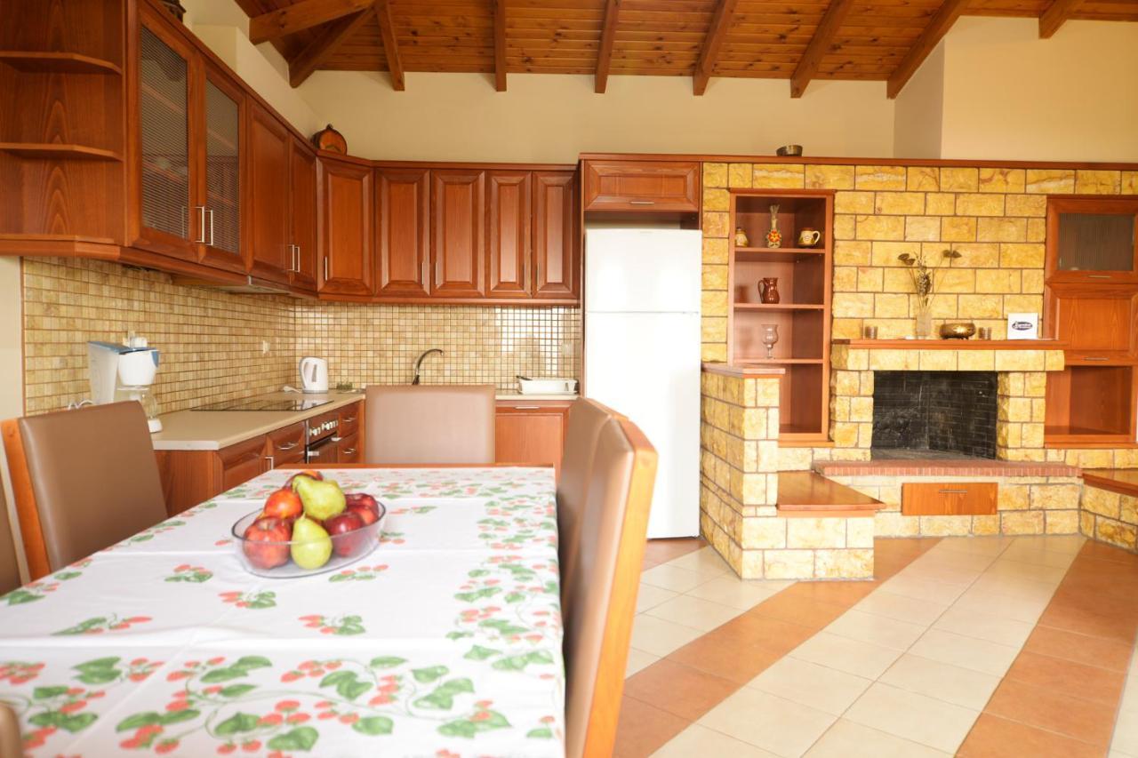Papadeas Villas Megali Mantineia Zewnętrze zdjęcie