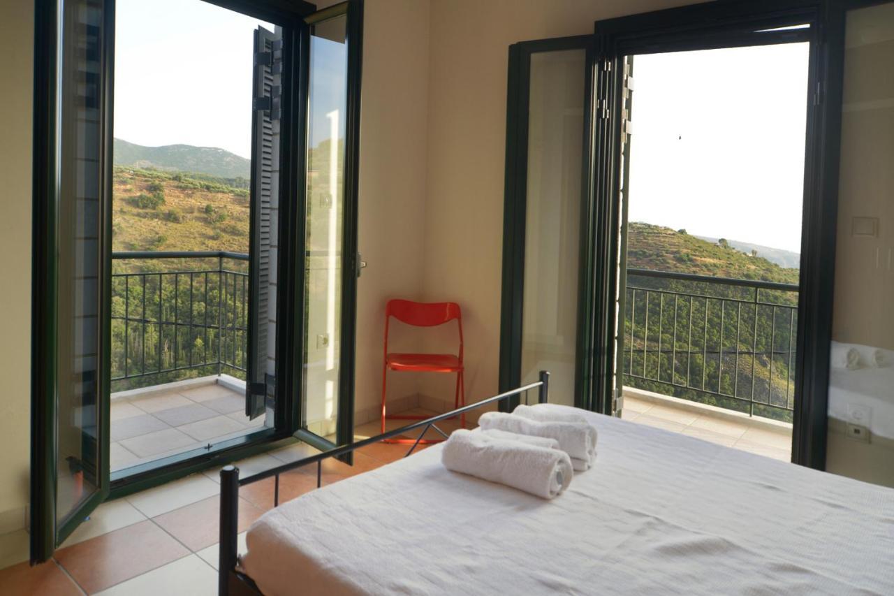 Papadeas Villas Megali Mantineia Zewnętrze zdjęcie